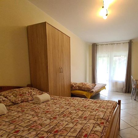 Dom Joanna Bed & Breakfast จีฟโนฟ ภายนอก รูปภาพ