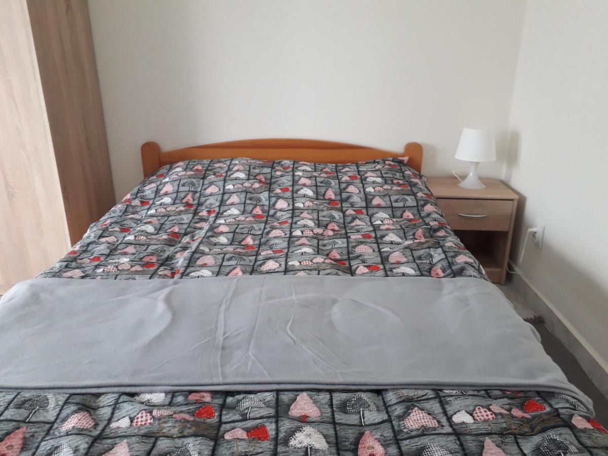 Dom Joanna Bed & Breakfast จีฟโนฟ ภายนอก รูปภาพ