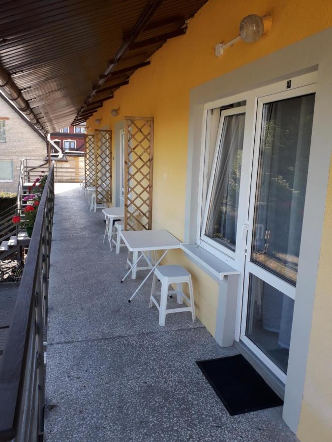 Dom Joanna Bed & Breakfast จีฟโนฟ ภายนอก รูปภาพ