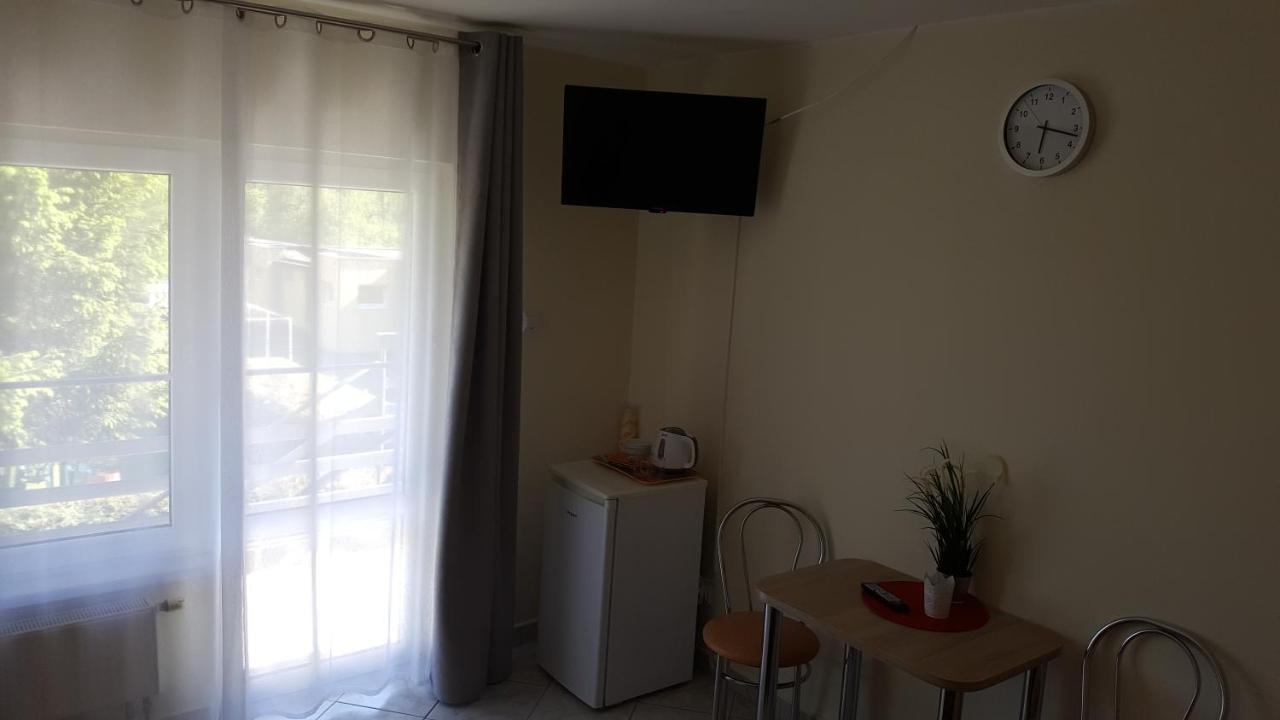 Dom Joanna Bed & Breakfast จีฟโนฟ ภายนอก รูปภาพ