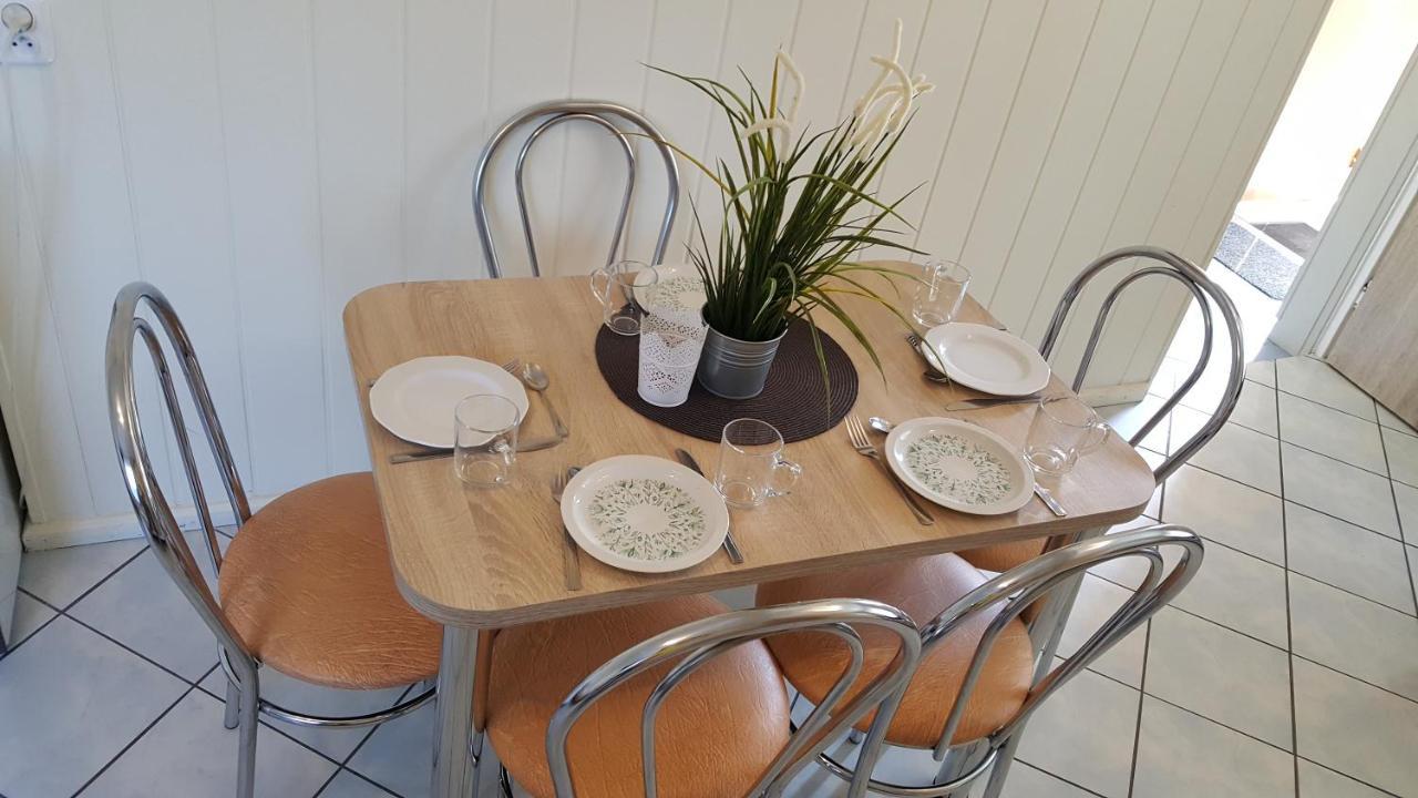 Dom Joanna Bed & Breakfast จีฟโนฟ ภายนอก รูปภาพ