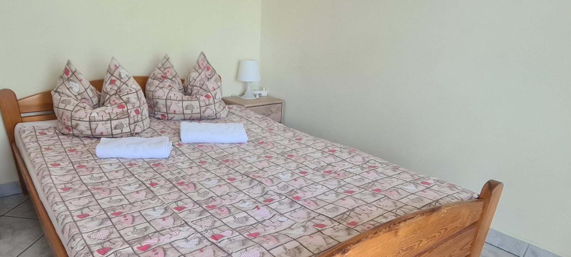 Dom Joanna Bed & Breakfast จีฟโนฟ ภายนอก รูปภาพ
